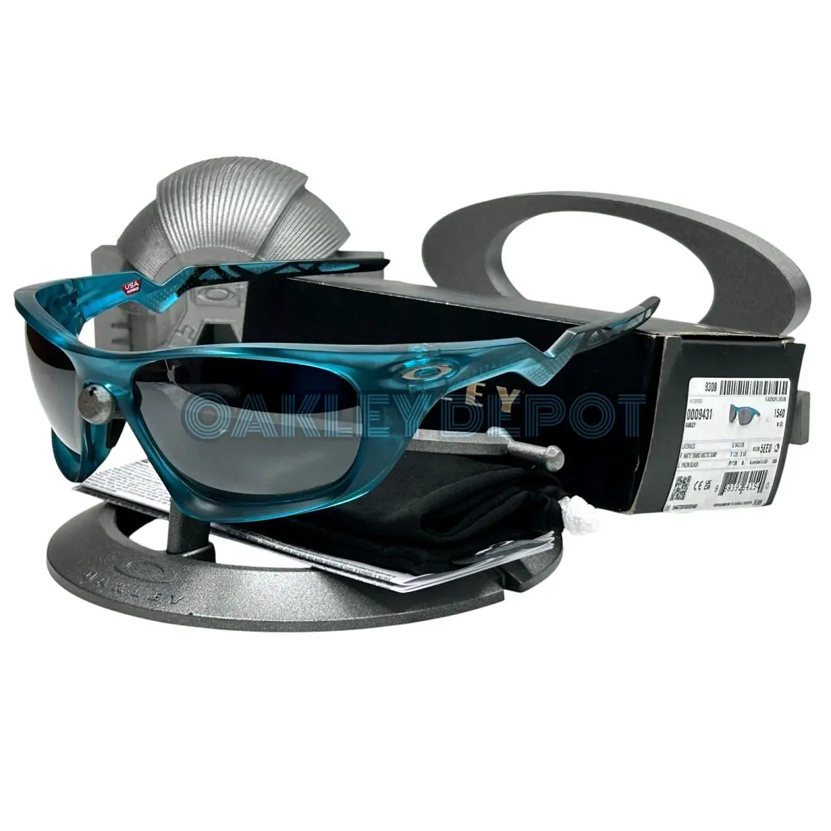 Oakley Lateralis 009431 Translucent Artic Surf/prizm Black Sunglasses 50 - Frame: MATTE TRANSLUCENT ARTIC SURF, Lens: Black