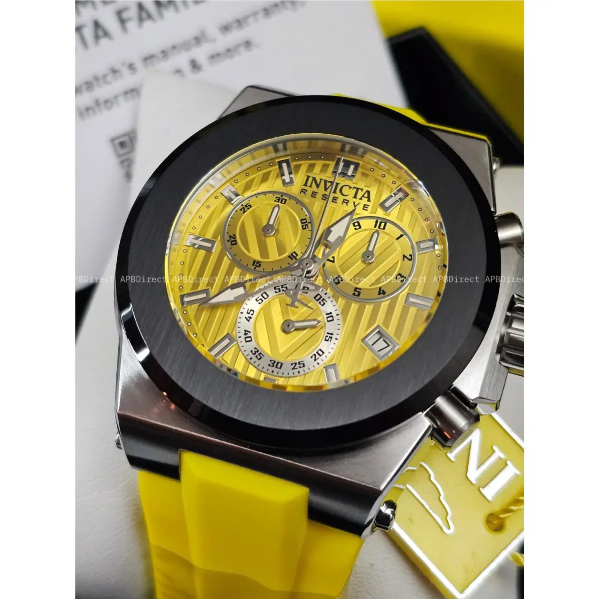 Invicta - Akula Reserve Tux Dial - Swiss Eta G10.212 Chronograph - Mens Watch