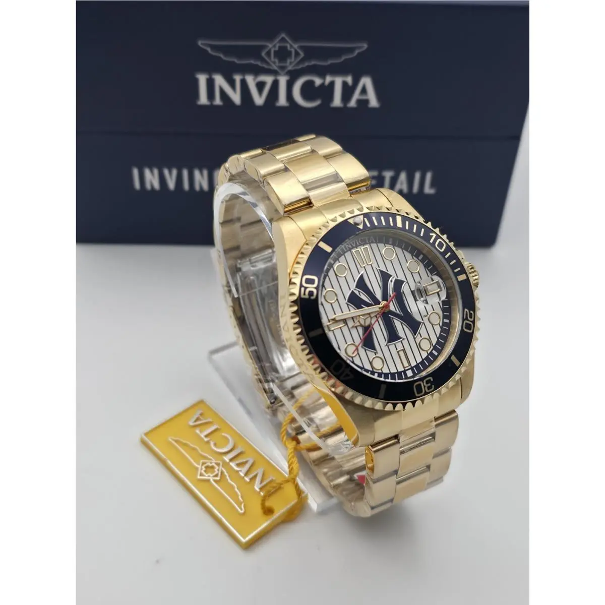 Invicta Mlb York NY Yankees Men`s 43mm Gold Stainless Quartz Watch 49858