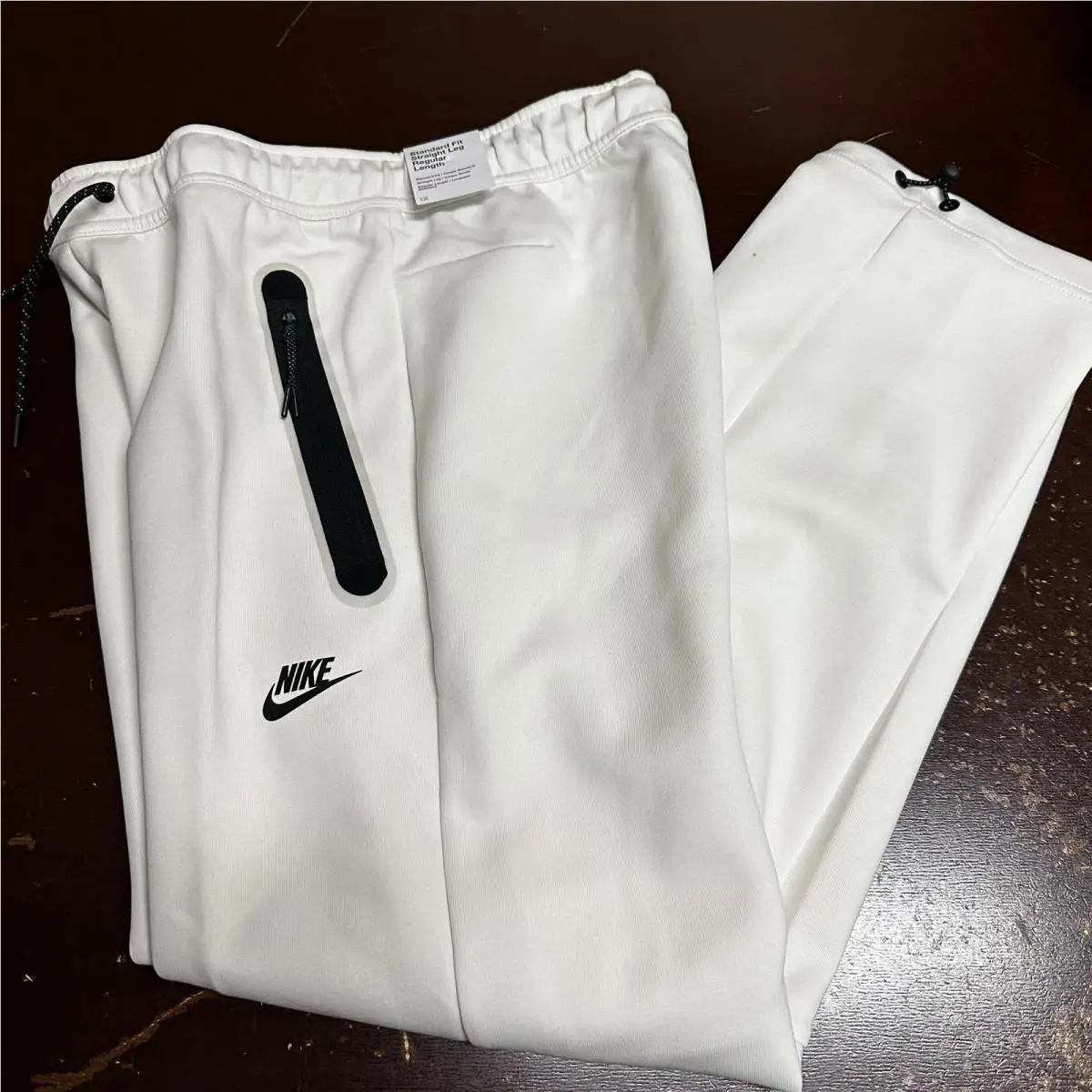 Nike clothing - Cream 1