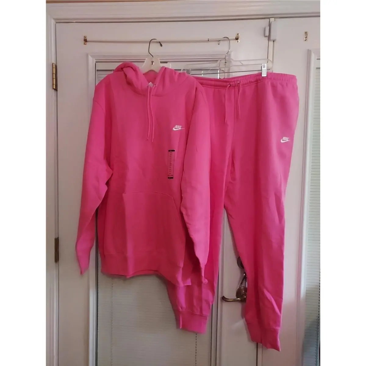 Nike Size Xxl Pink Sportswear Club 2 Piece Joggers Set 7