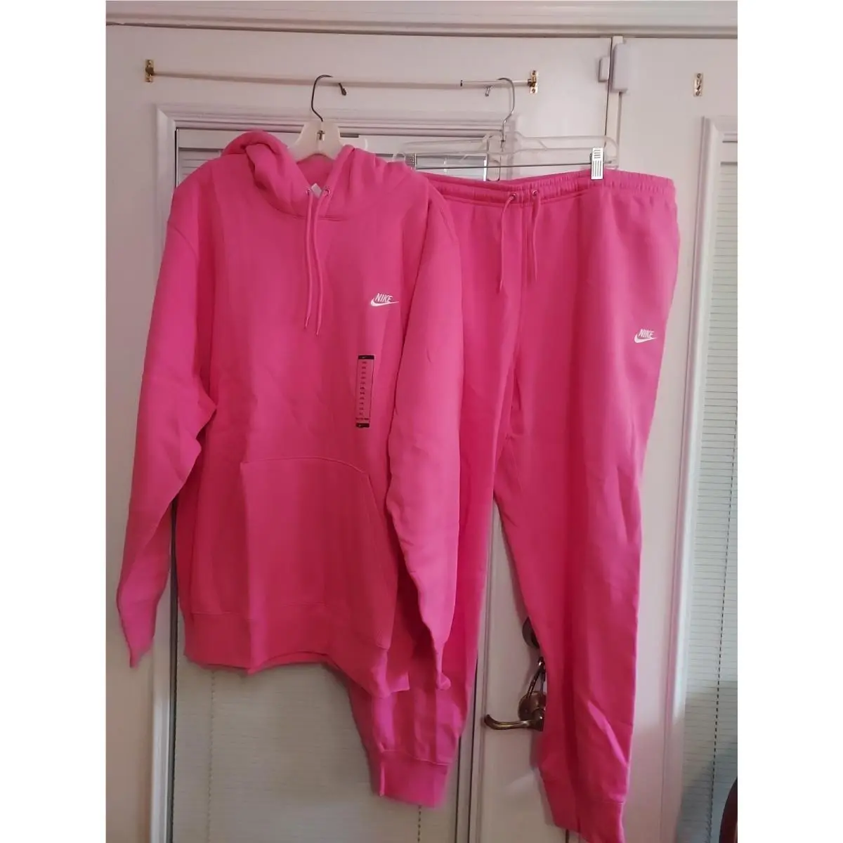 Nike clothing - Pink 1