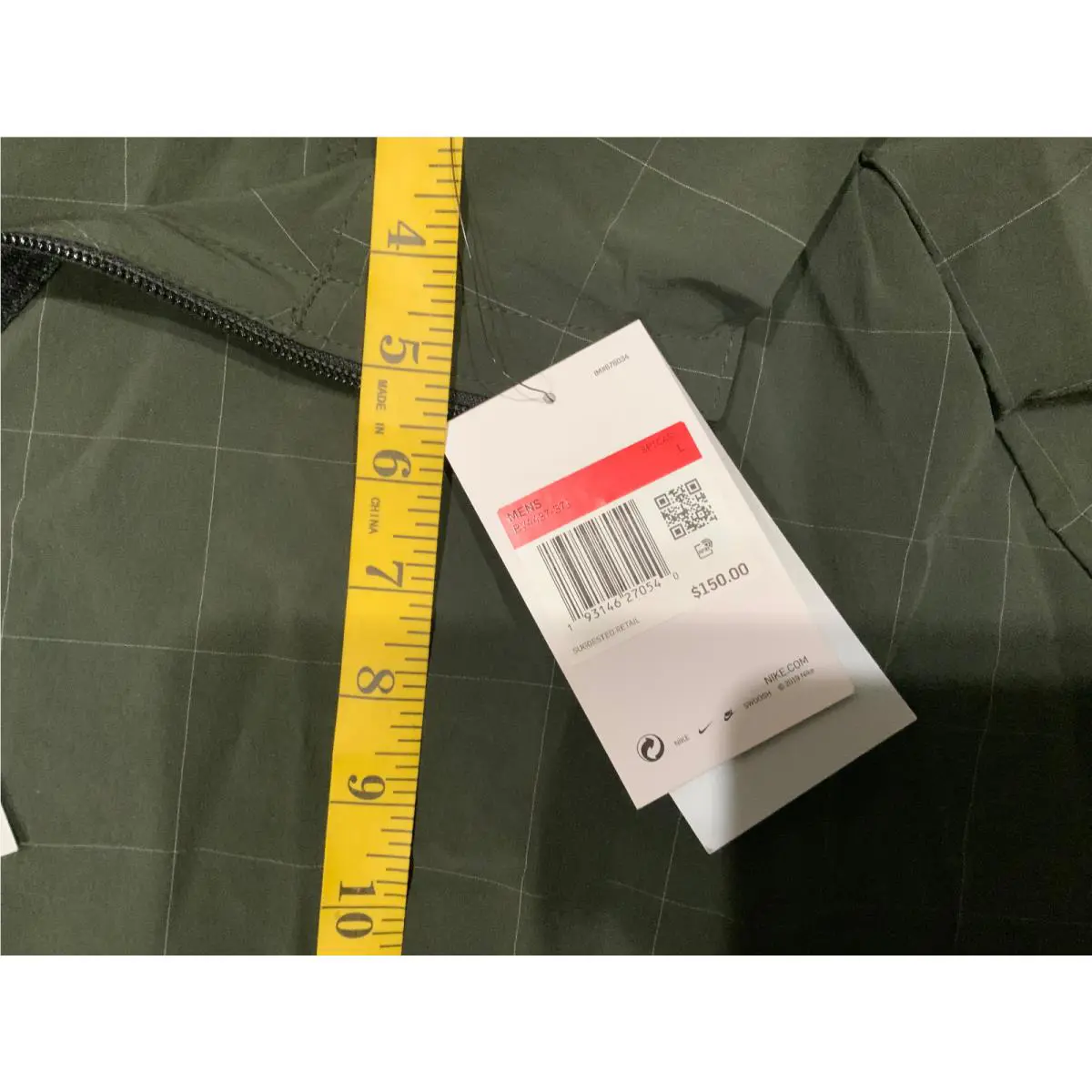 Nike clothing - NSW Tech - NSW Tech - Green (UPC: 0193146270540) 4