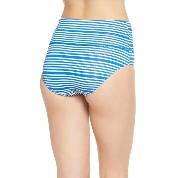 Nike clothing - Blue (UPC: 030673337110) 1