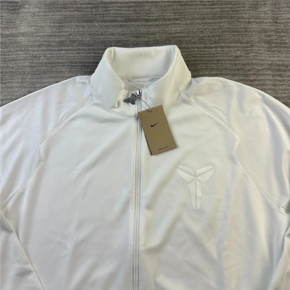 Nike clothing - White 1