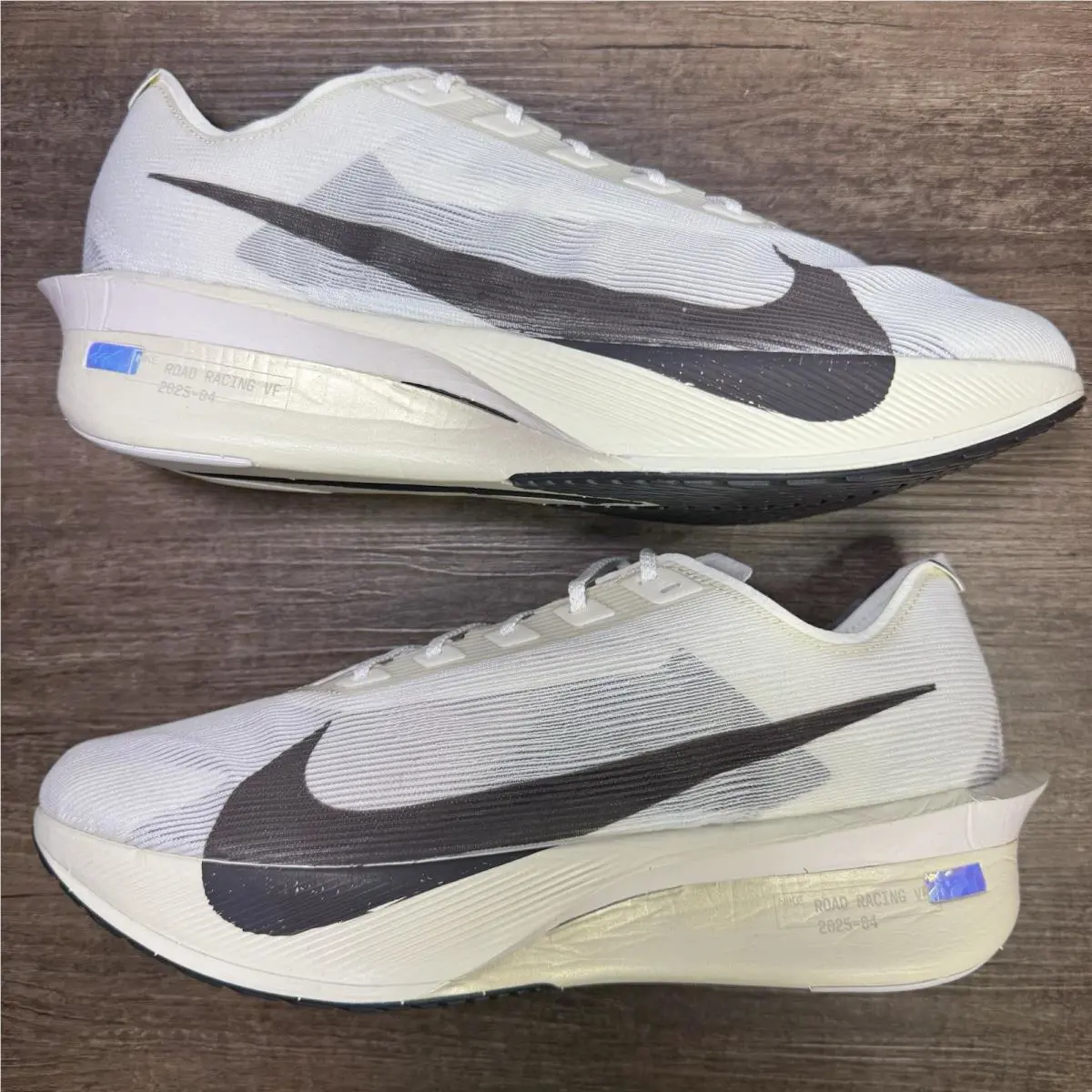 Nike shoes - Nike ZoomX VaporFly Next% 4 - HV6107-100 - Ivory 2