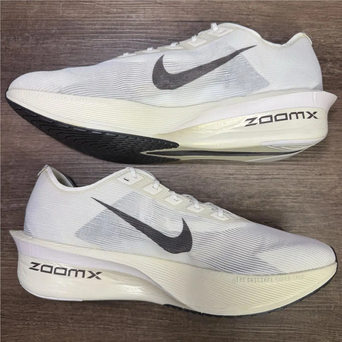 Nike shoes - Nike ZoomX VaporFly Next% 4 - HV6107-100 - Ivory 3