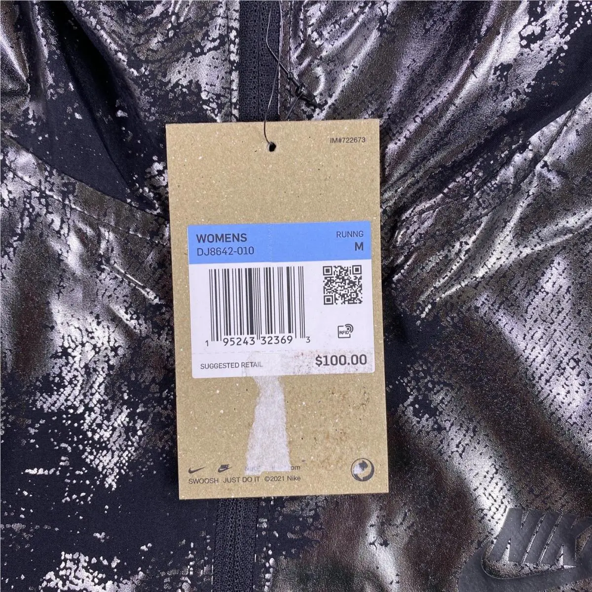 Nike clothing - Silver 2