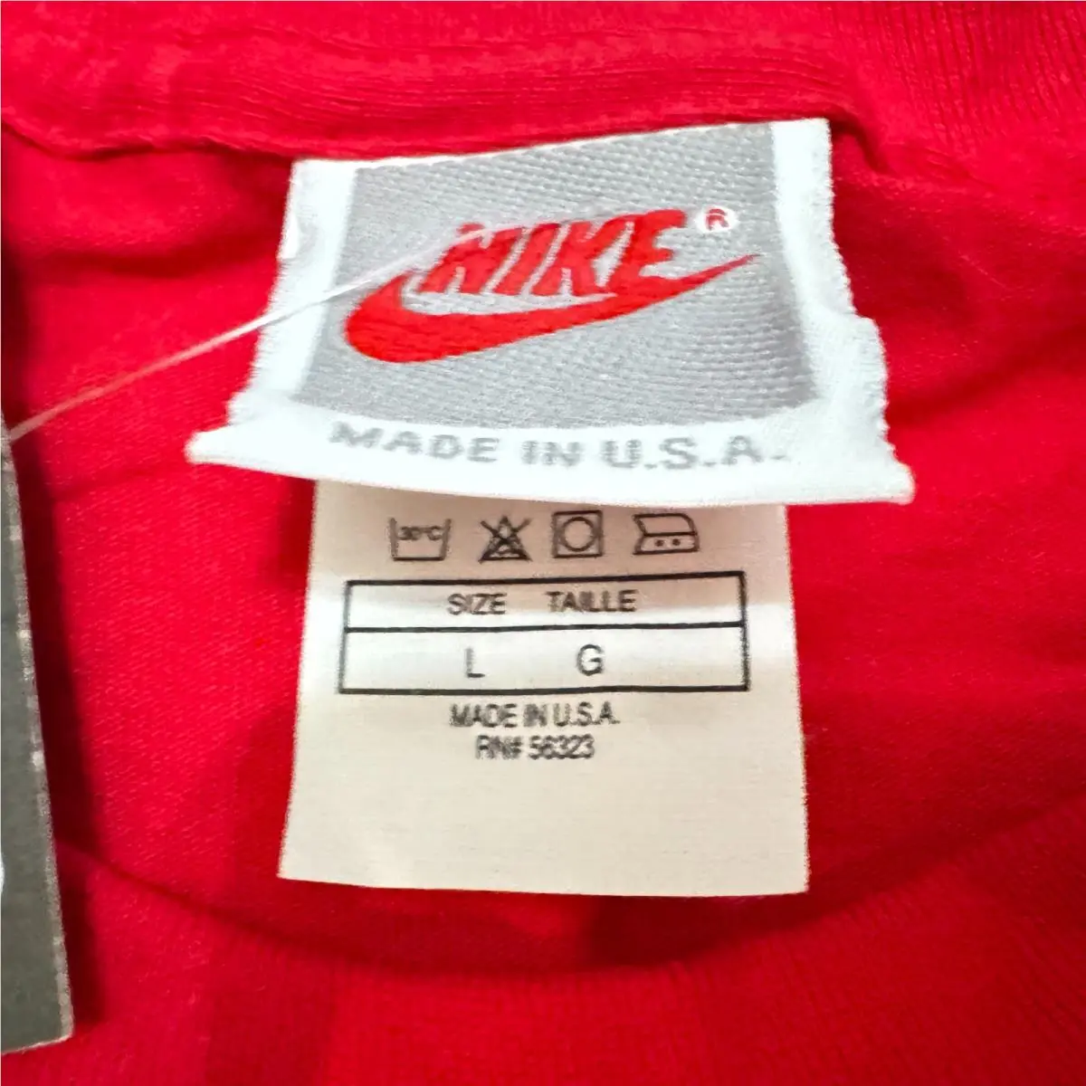 Nike clothing - Red 8