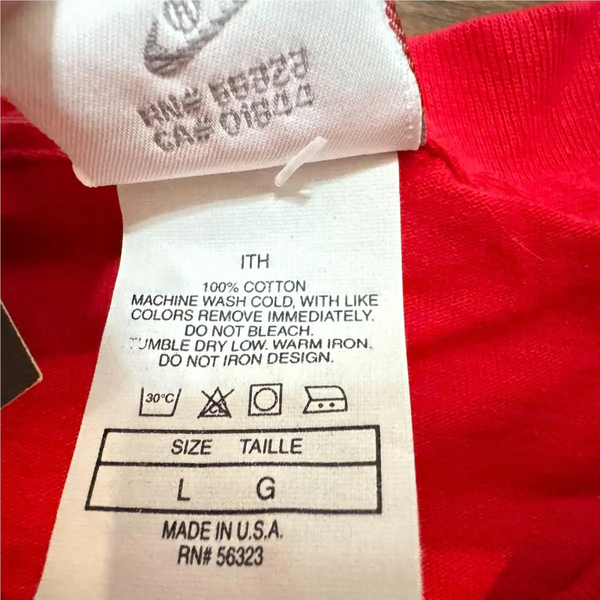 Nike clothing - Red 7