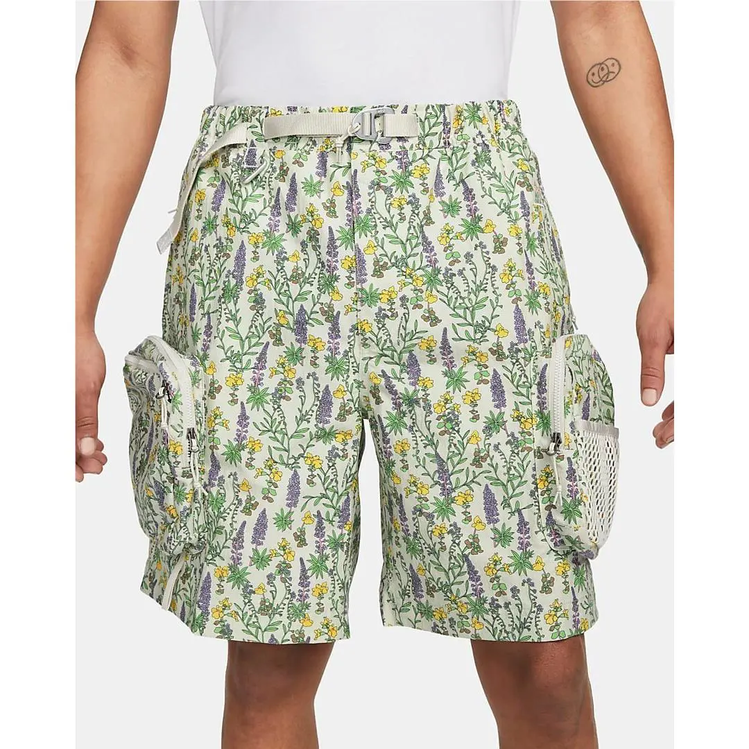 Nike Acg Cargo Shorts Snowgrass Floral Print Light Bone Medium
