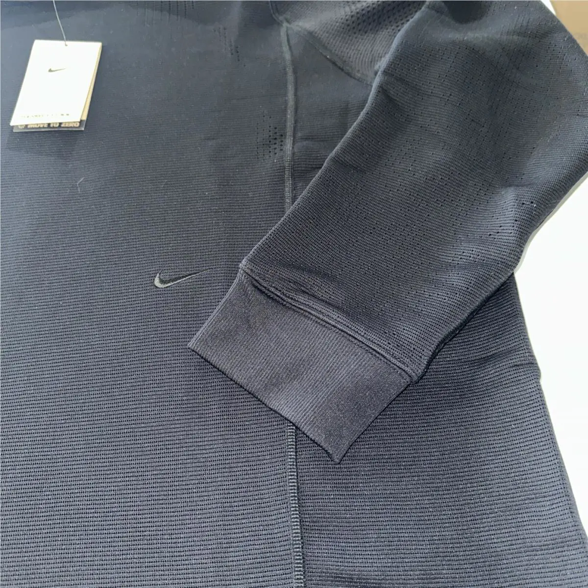 Nike clothing - Black (UPC: 196976012625) 0