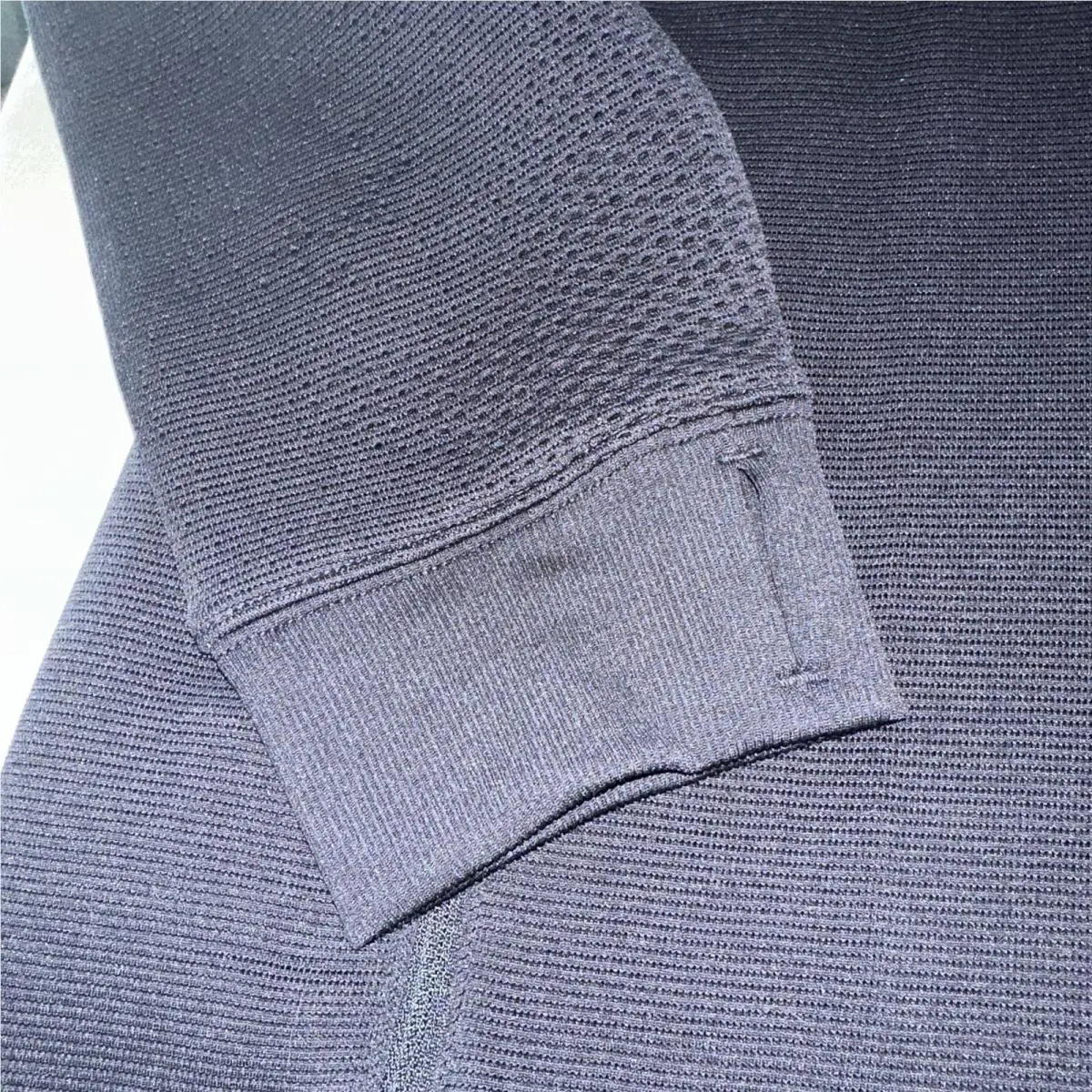 Nike clothing - Black (UPC: 196976012625) 2
