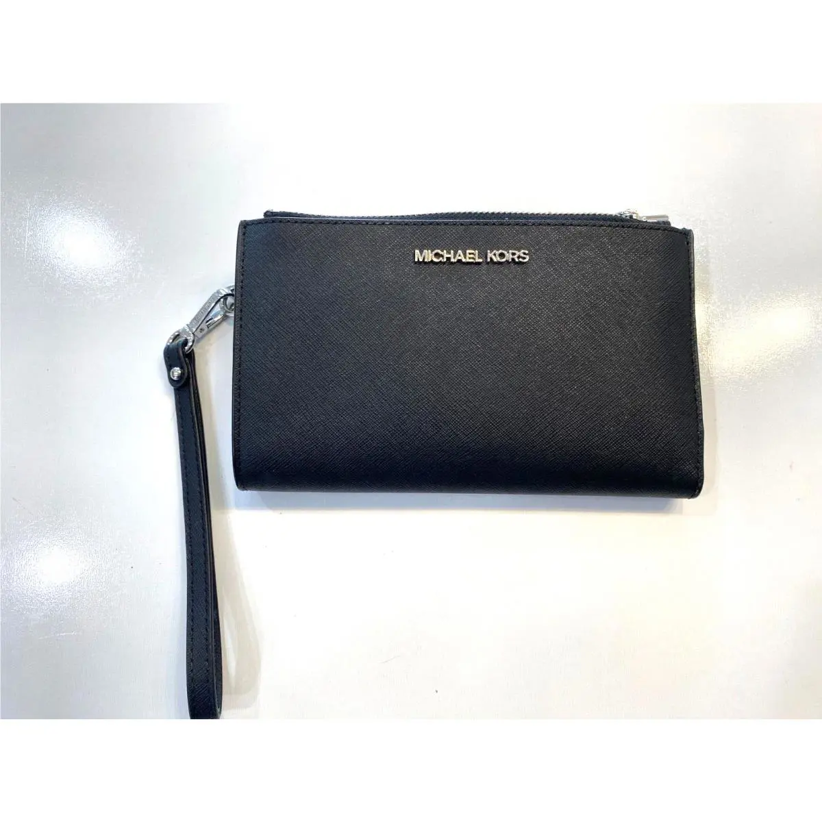 Kors Jet Set Travel Black Double Zip Leather Wristlet