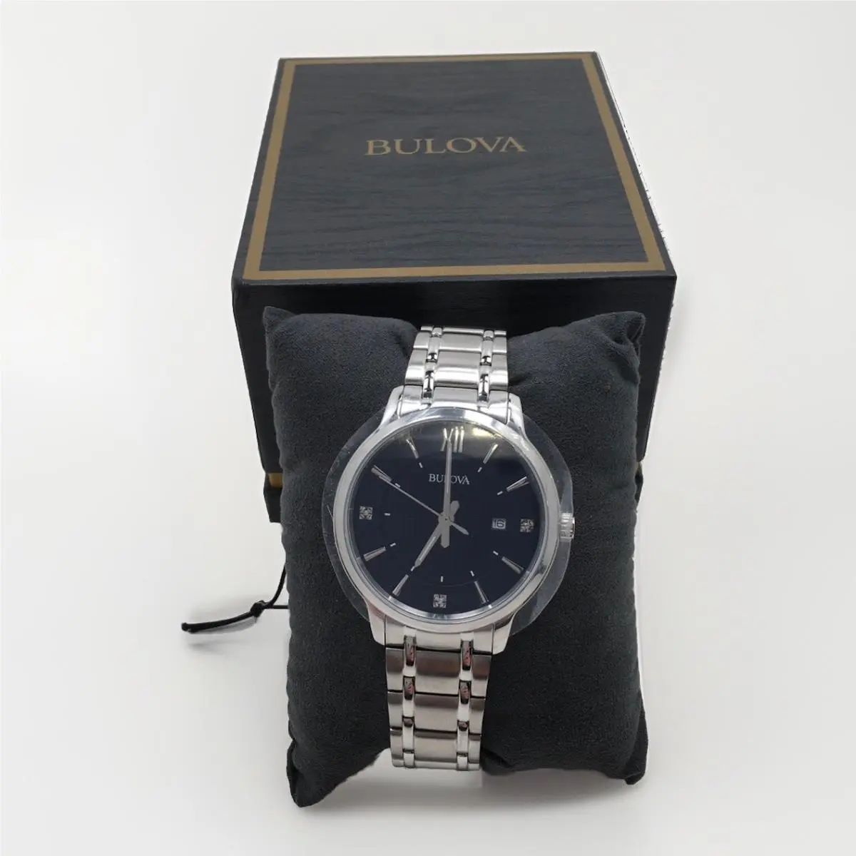 Bulova Men`s Classic Diamond Accent Watch with Textured Navy Blue Dial 96D152