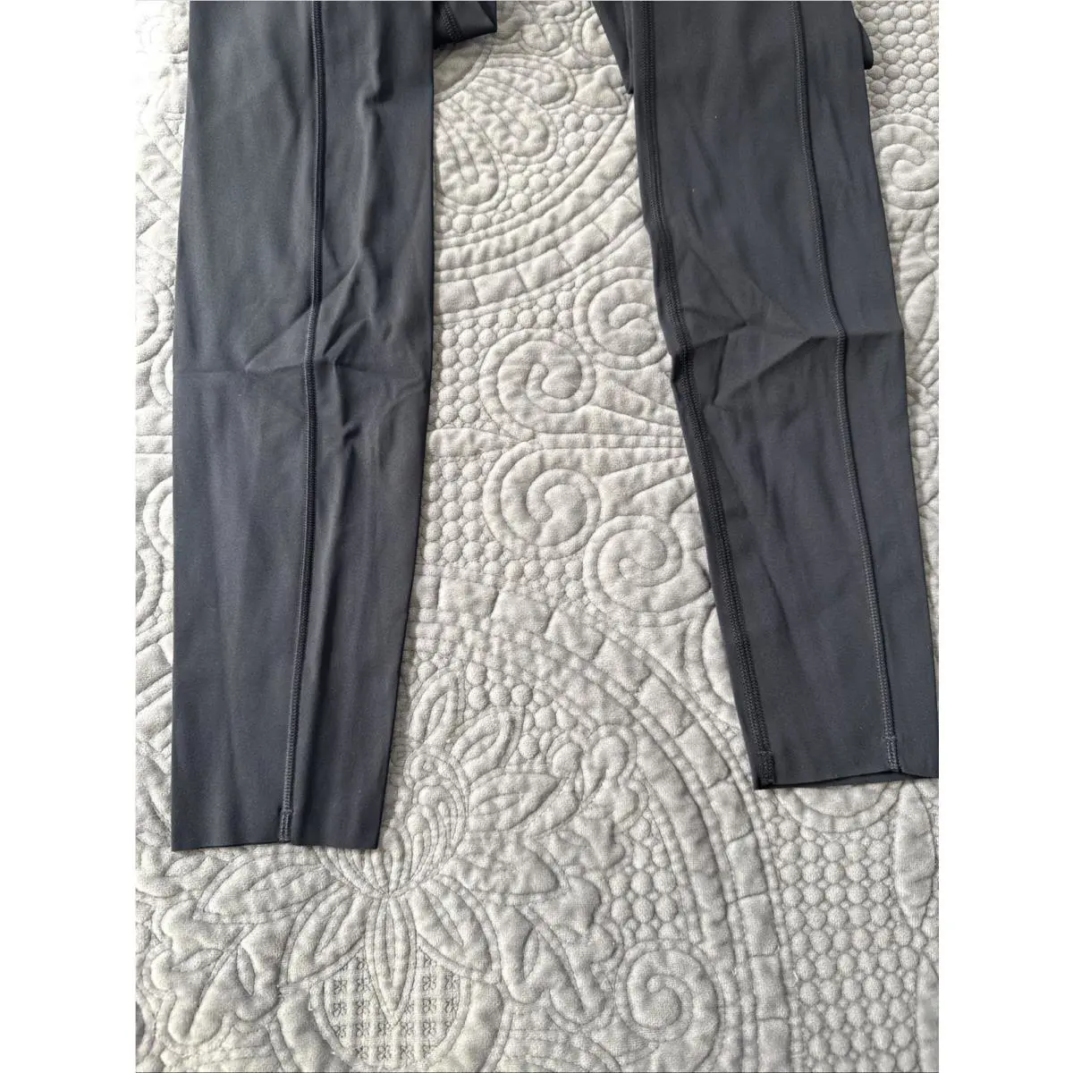 Lululemon clothing - Black 4
