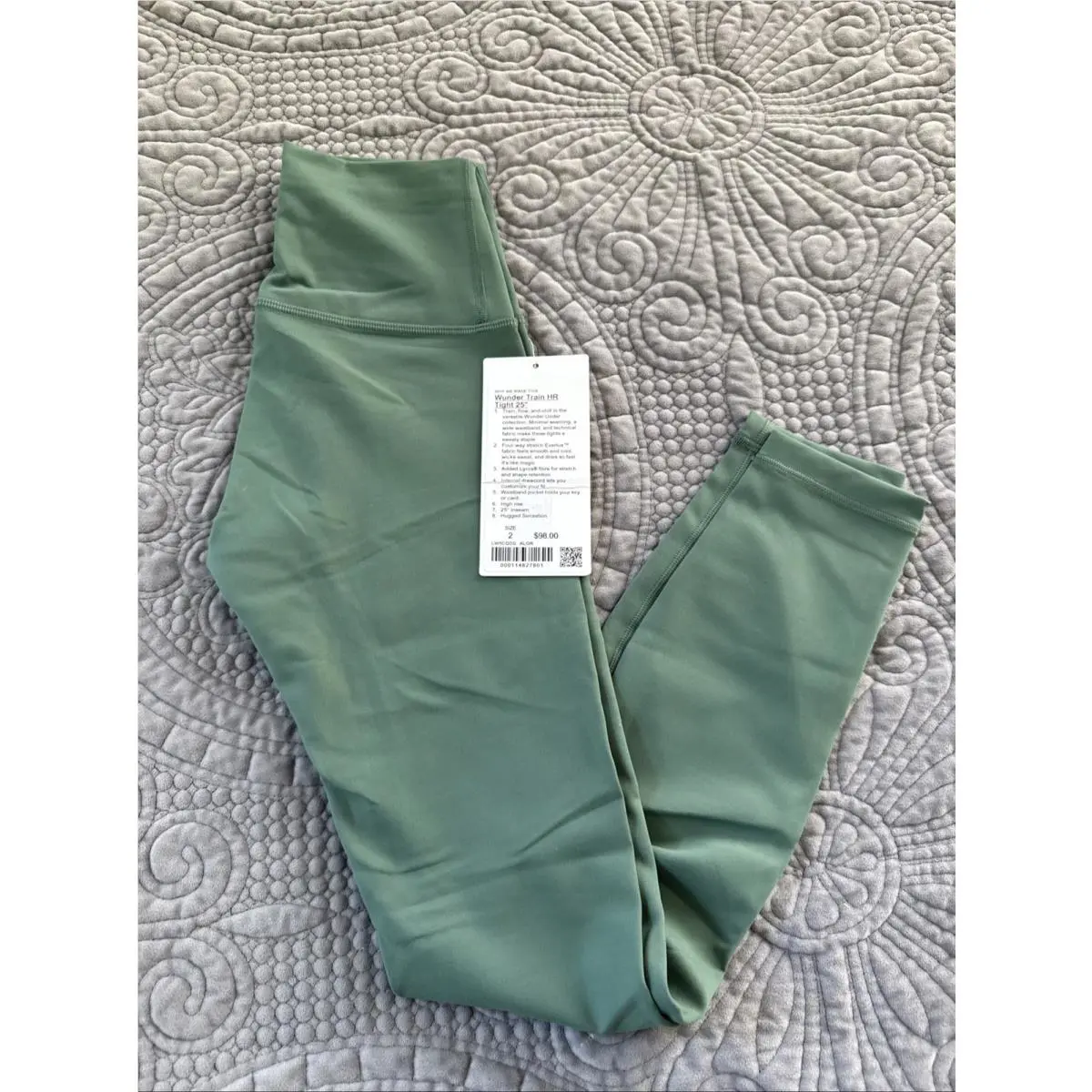 Lululemon clothing - Green 1