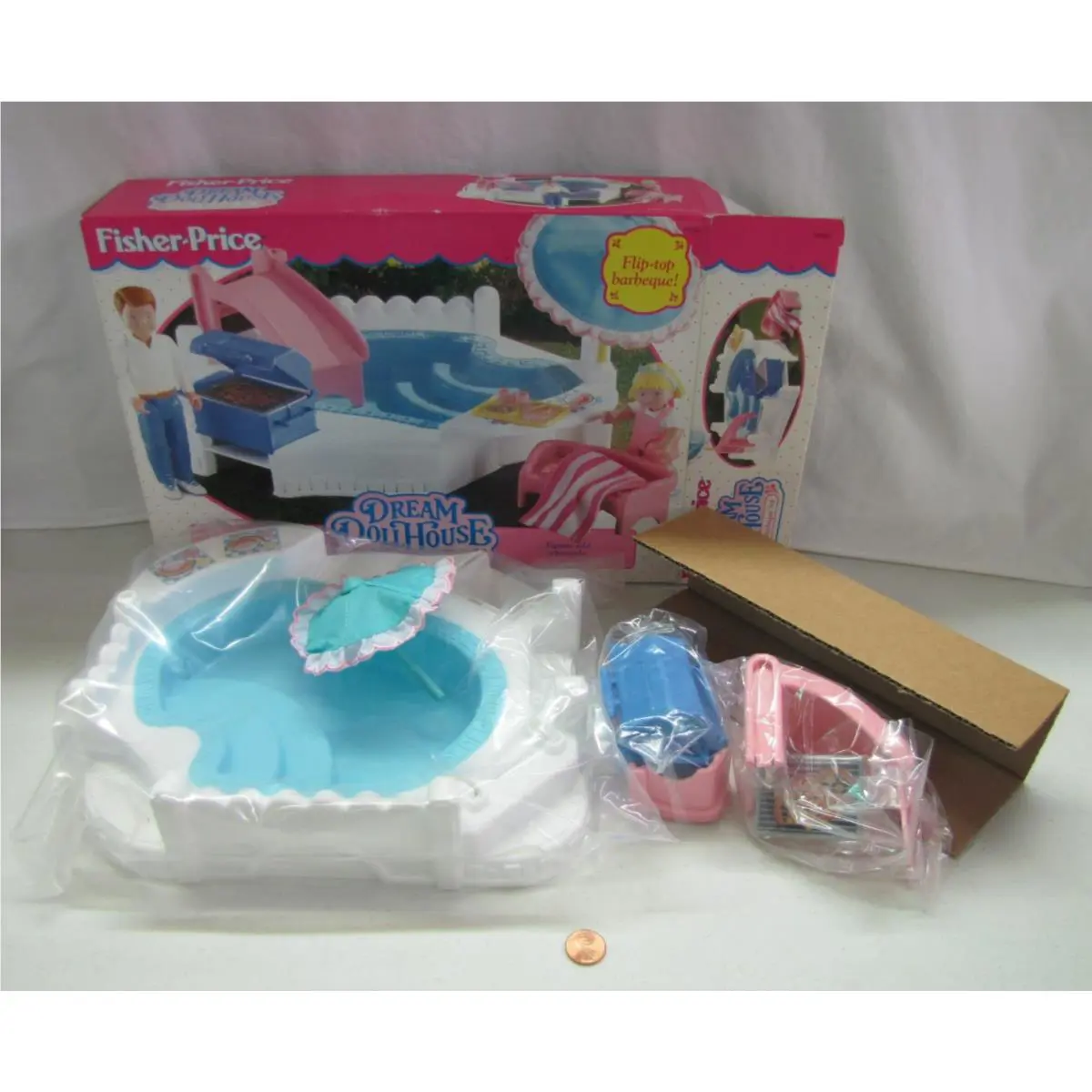 Fisher Price Loving Family Dream Dollhouse Swimming Pool Umbrella Grill `95