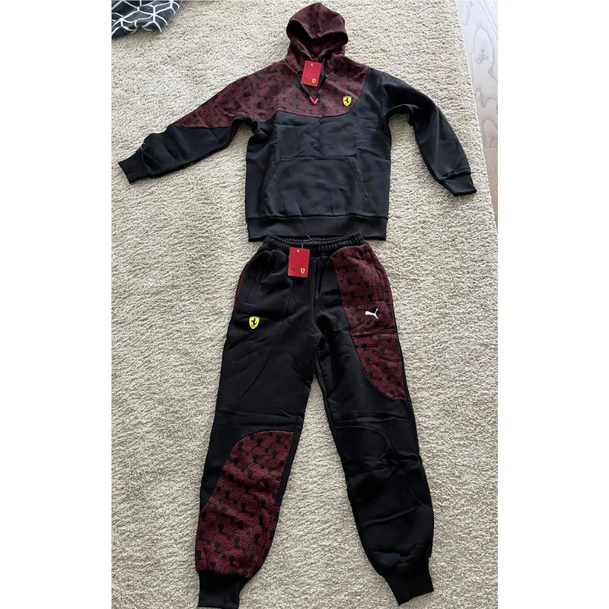 Puma clothing - Black, Red 2