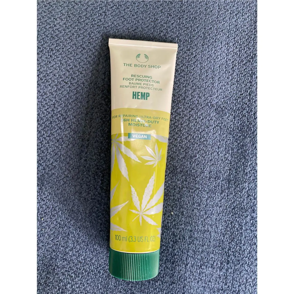 The Body Shop Hemp Rescuing Foot Protector 96H Moisture 3.3 Fl Oz 100 ml by THE BODY SHOP