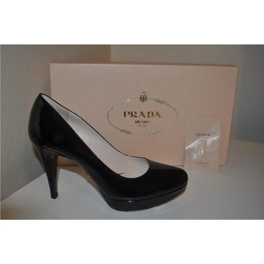 NIB$595+ Prada Black Patent Leather Platform Pump Shoes Heels Classic 35.5