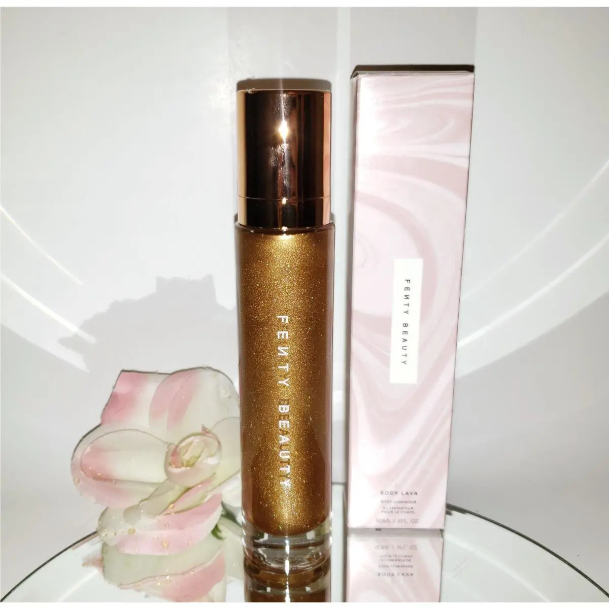 By Rihanna Body Lava Luminizer Highlighter Illuminator 3oz You Pick Hold My Trophy by Fenty Beauty