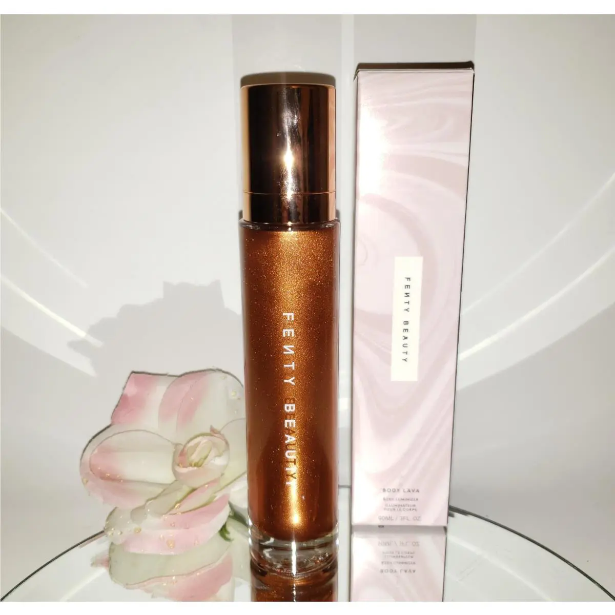 By Rihanna Body Lava Luminizer Highlighter Illuminator 3oz You Pick Penny Drop by Fenty Beauty