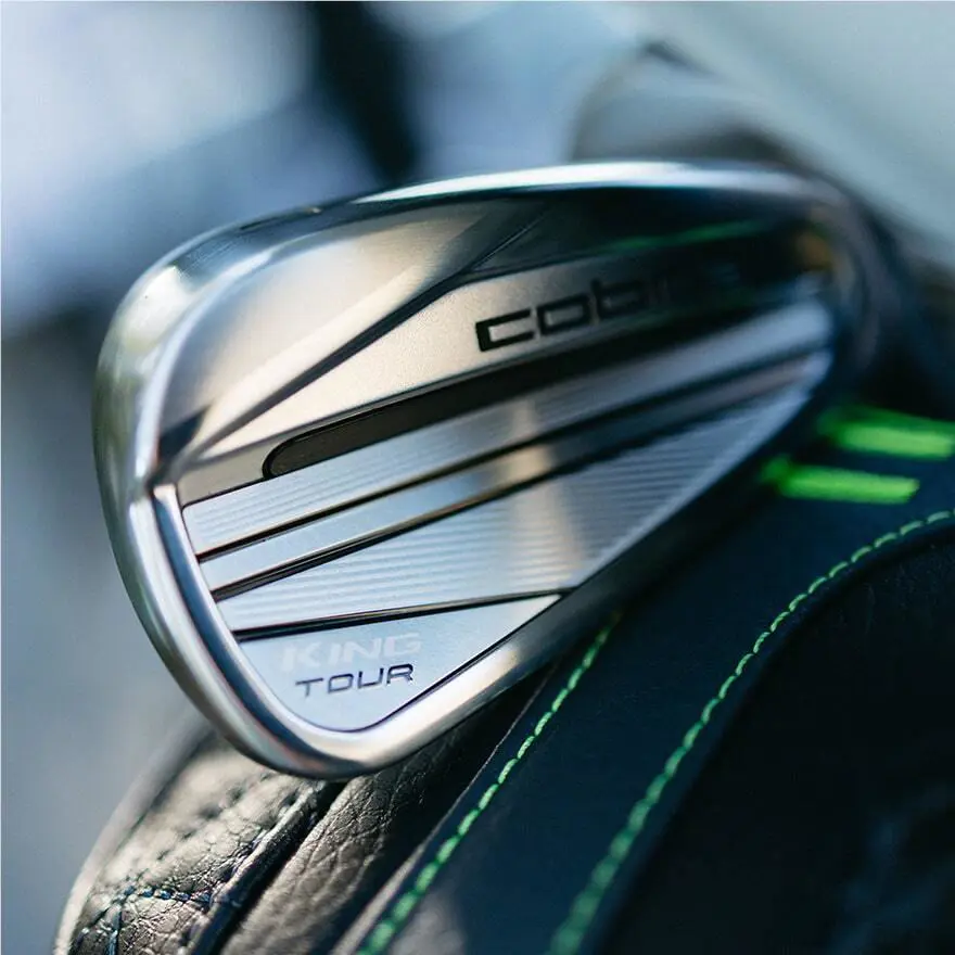 Cobra  - True Temper Dynamic Gold 100 1