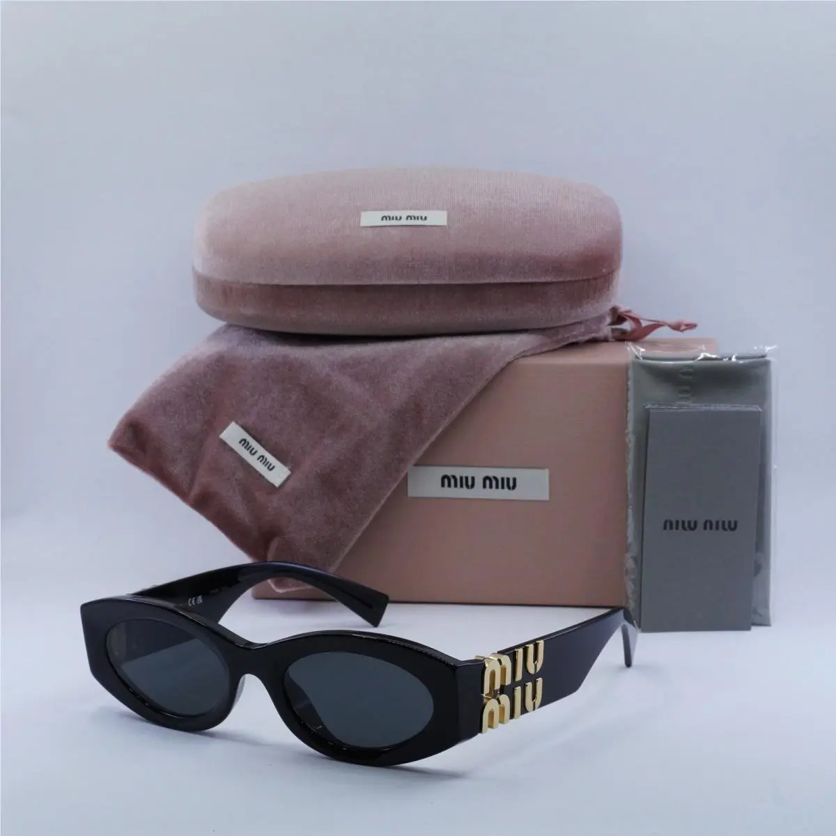 Miu Miu MU11WS 1AB5S0 Black/dark Grey 54-21-135 Sunglasses