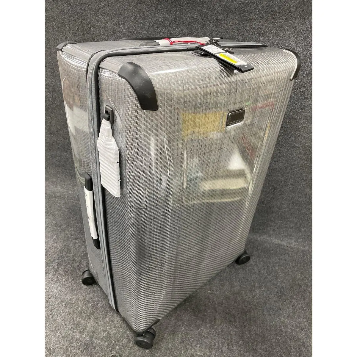 Tumi Tegra Lite Expandable Extended Trip Packing Case T-graphite 144794-T484