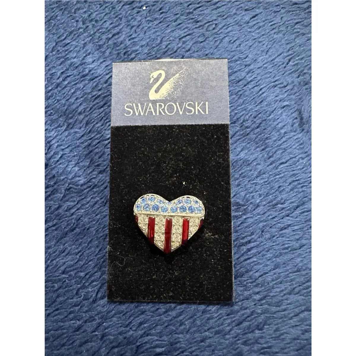 Swarovski Crystal Brave Heart American Flag Patriotic Enamel Pin 18mm