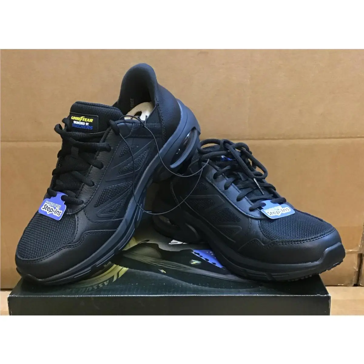 Skechers shoes - Goodyear Skechers Step Ins - Goodyear Step Ins - Black 0