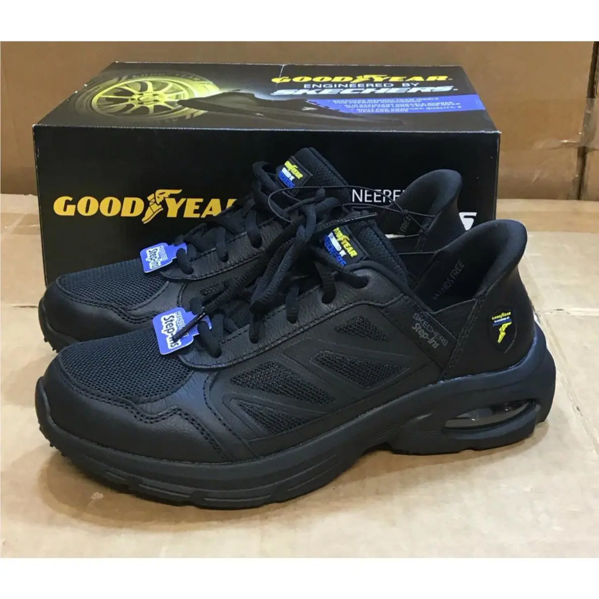Skechers shoes - Goodyear Skechers Step Ins - Goodyear Step Ins - Black 3