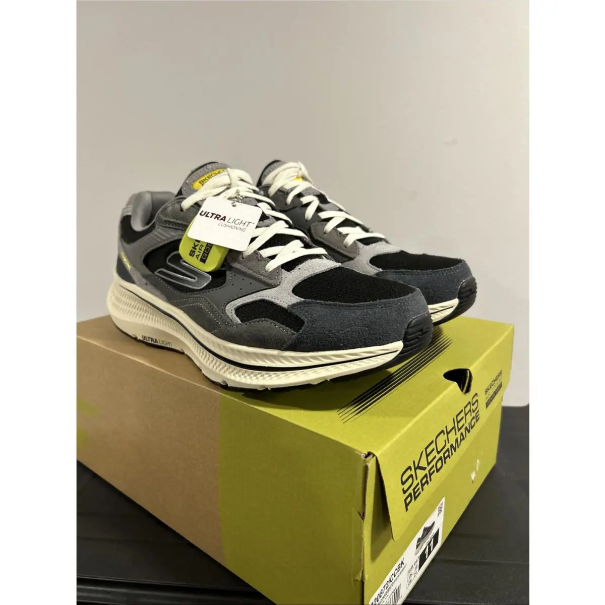 Skechers shoes - Skechers Go Run Consistent 2.0 Retro Runner V1 - 220872/CCBK - Charcoal/Black 11