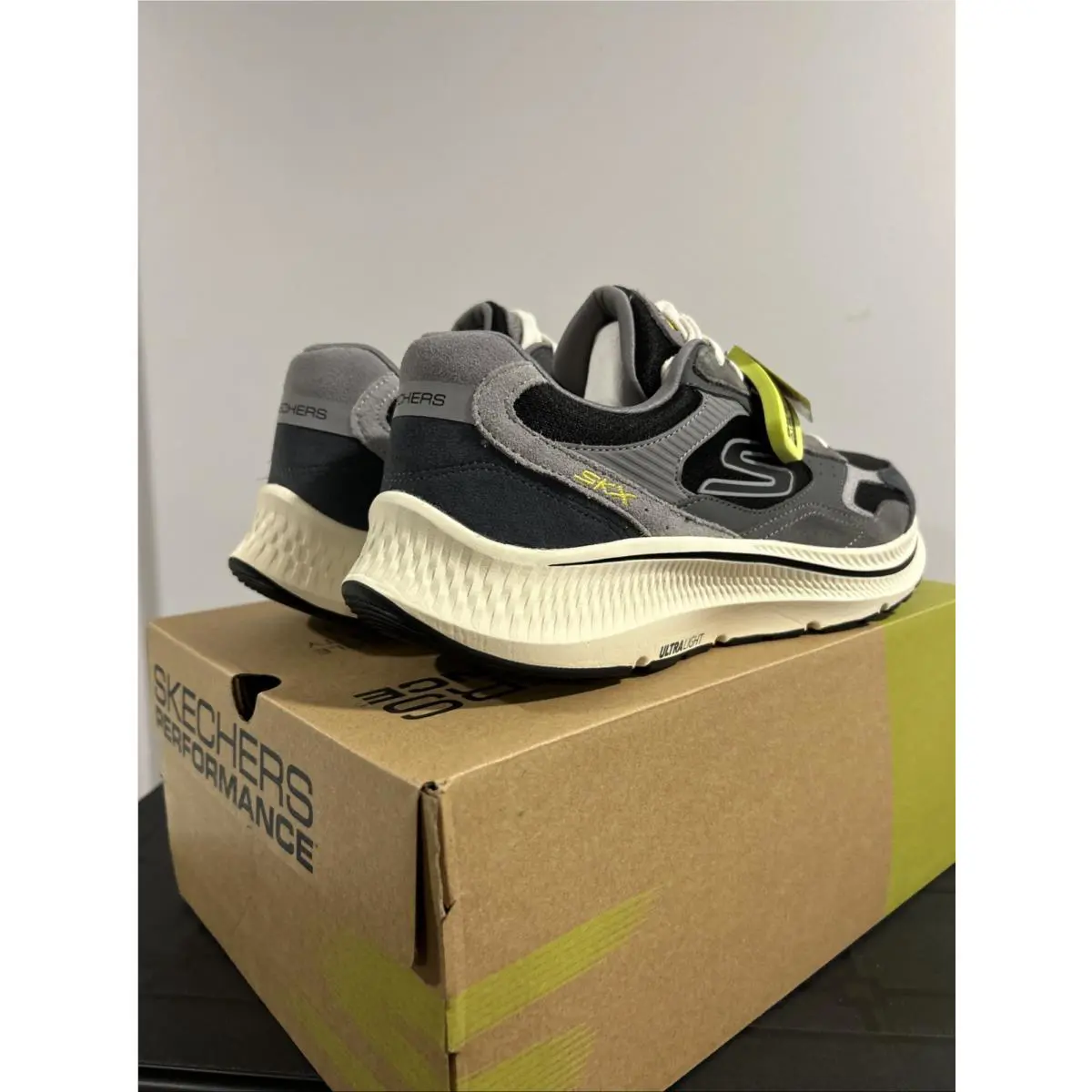 Skechers shoes - Skechers Go Run Consistent 2.0 Retro Runner V1 - 220872/CCBK - Charcoal/Black 12