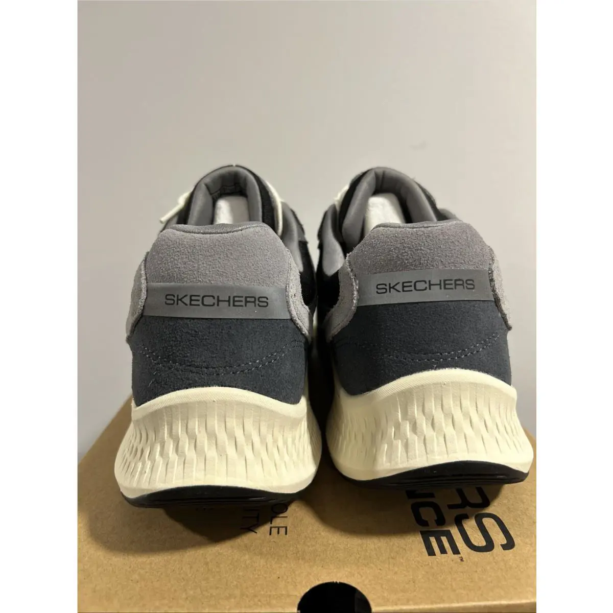 Skechers shoes - Skechers Go Run Consistent 2.0 Retro Runner V1 - 220872/CCBK - Charcoal/Black 23