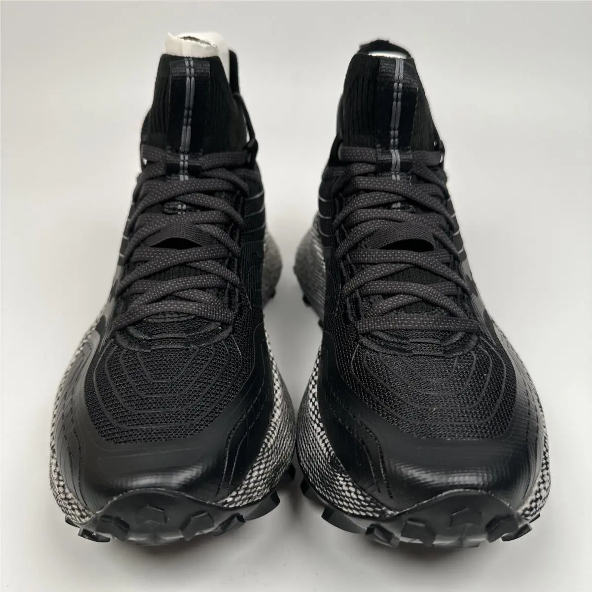 Saucony shoes - Saucony Endorphin Trail - Endorphin Trail - S10646-05 - Black (UPC: 195017685651) 0