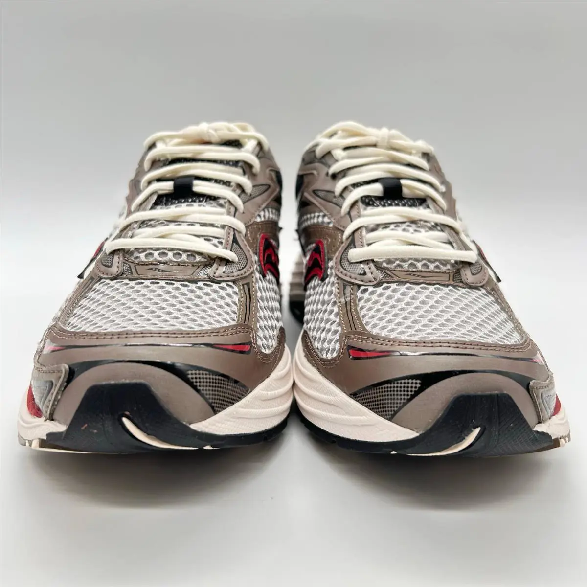 Saucony shoes - Brown 0