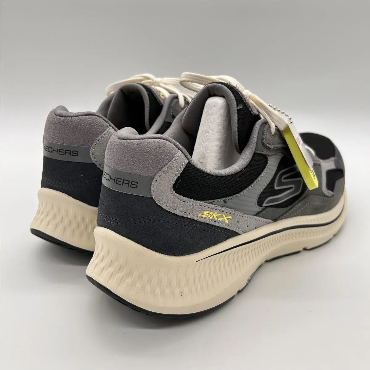 Skechers shoes - Skechers GOrun Consistent 2.0 Retro Runner V1 - Gray 3