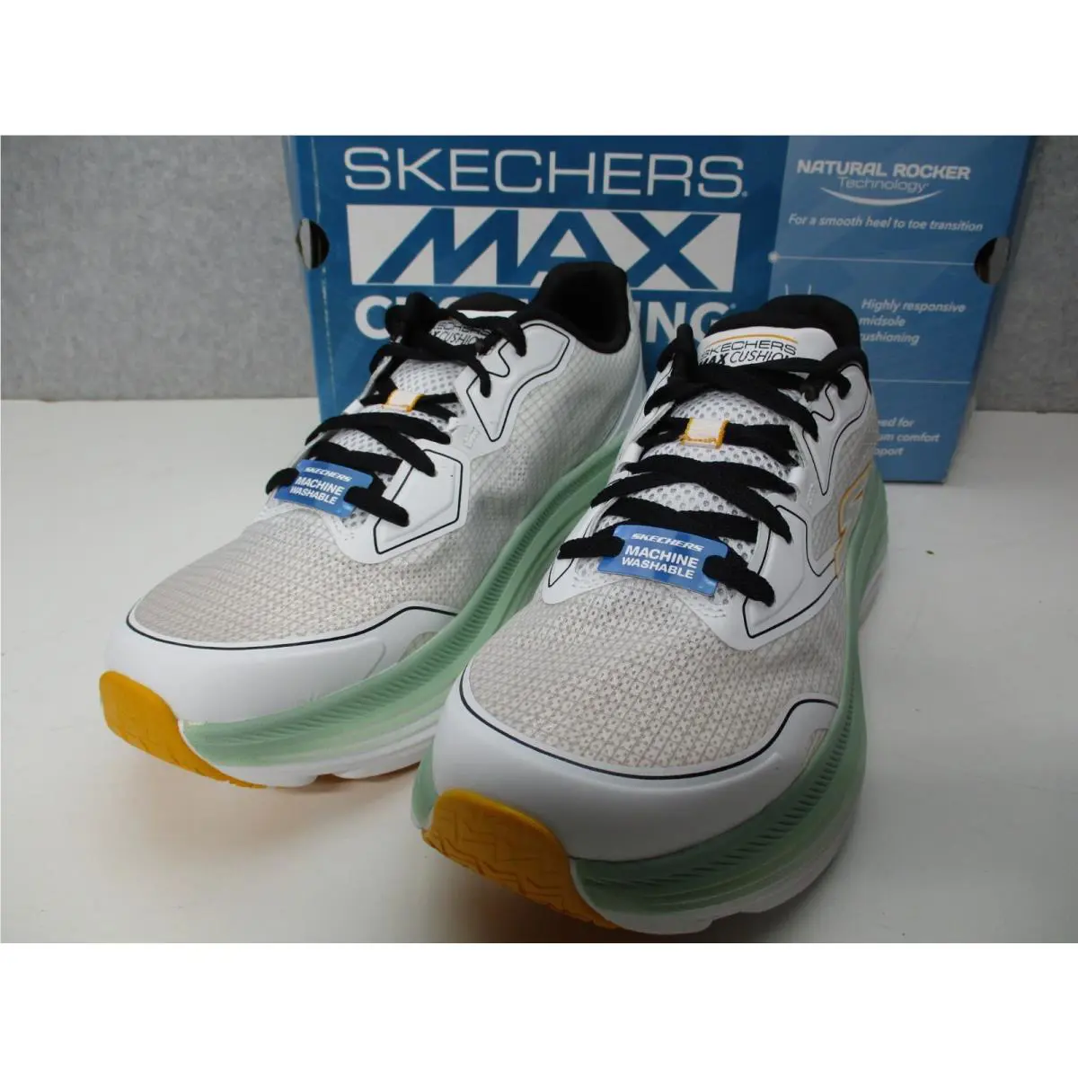 Skechers shoes - 220615 - White (UPC: 7445026818834) 0