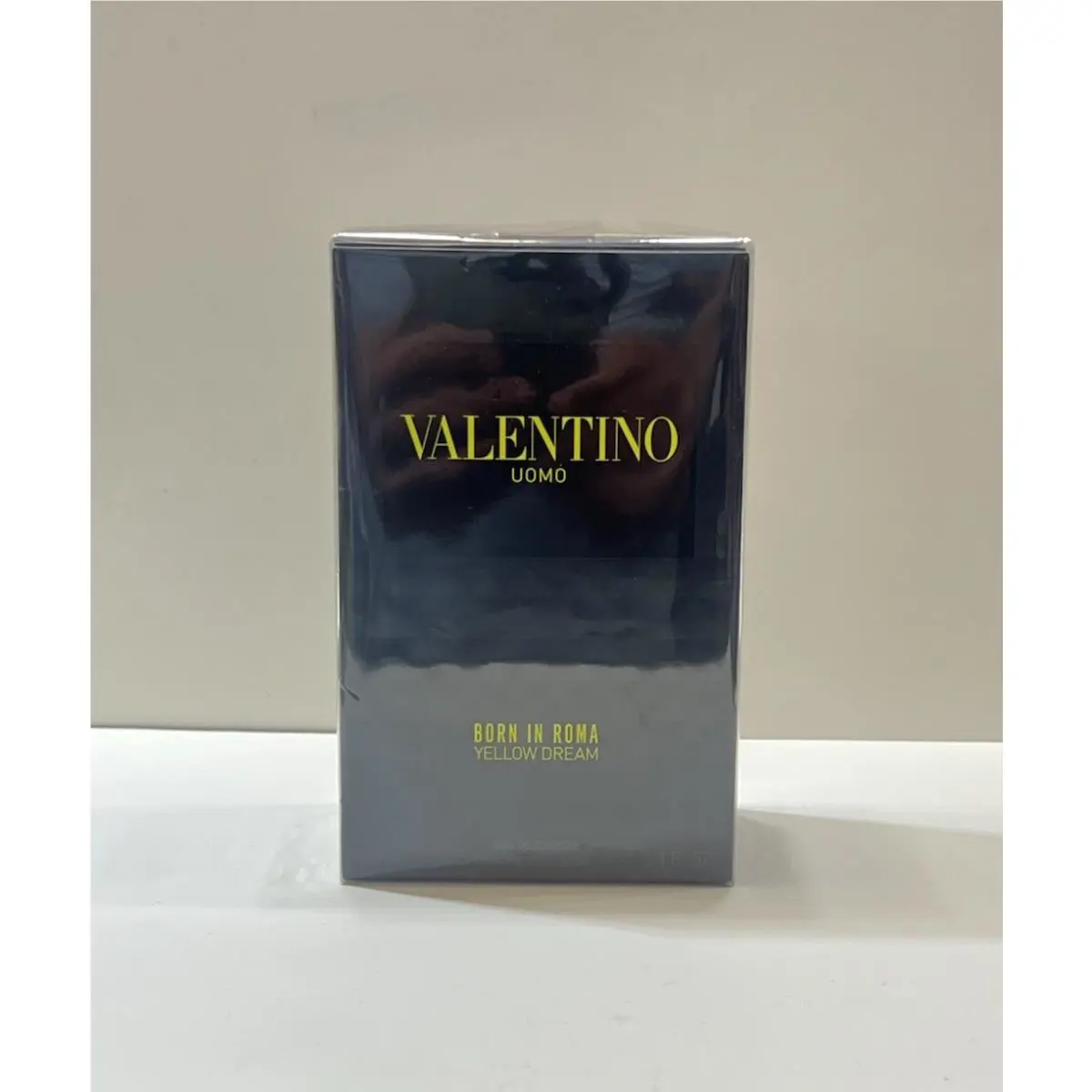 Valentino Born In Roma Yellow Dream 3.4oz Edt Spray For Men