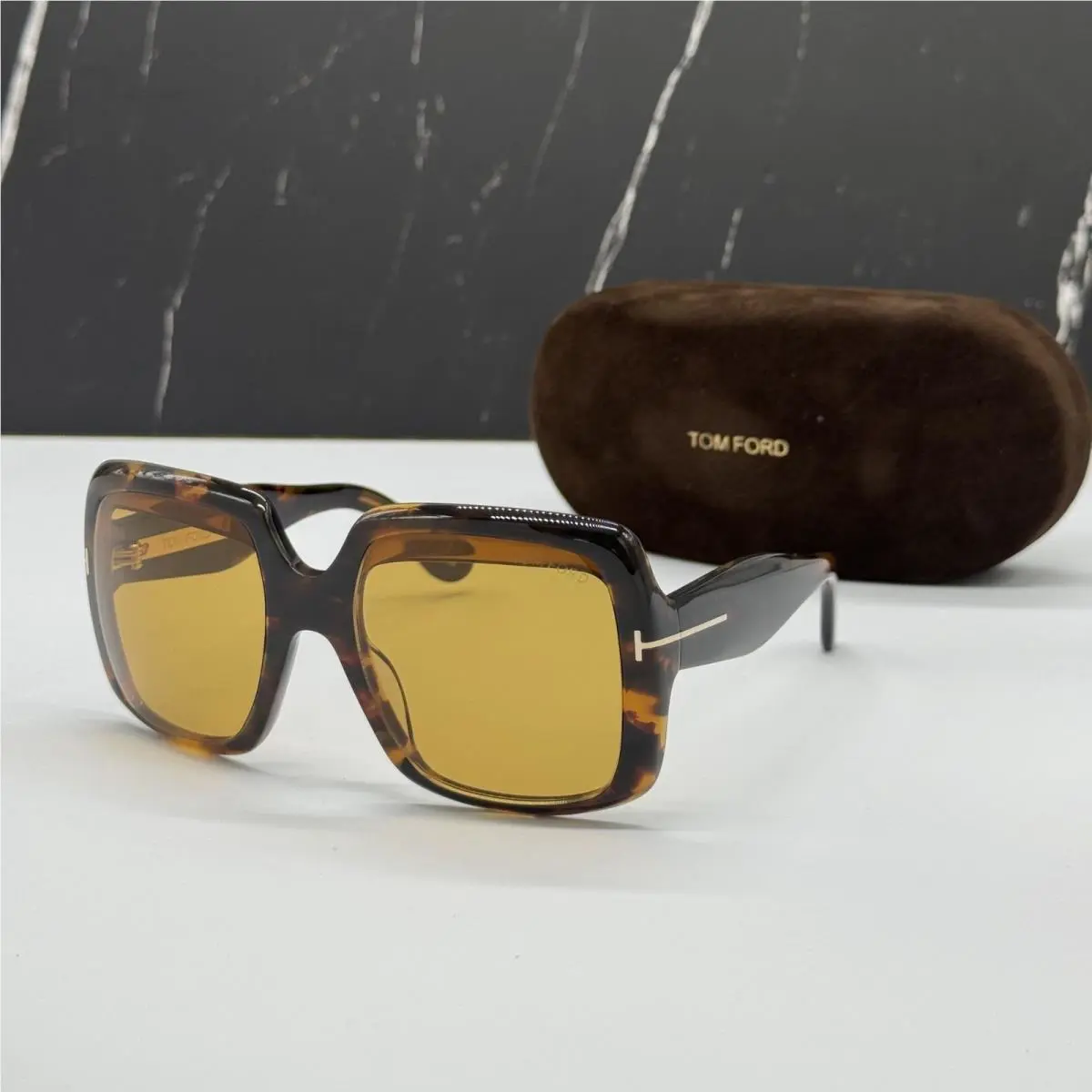 Tom Ford Aurora TF1194 52E Sunglasses FT1194/S 52E Women Havana Eyewear