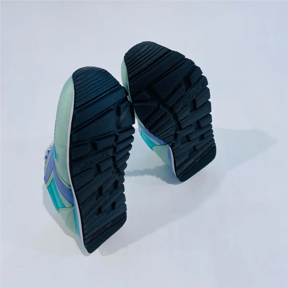 Brooks shoes - Multicolor 2
