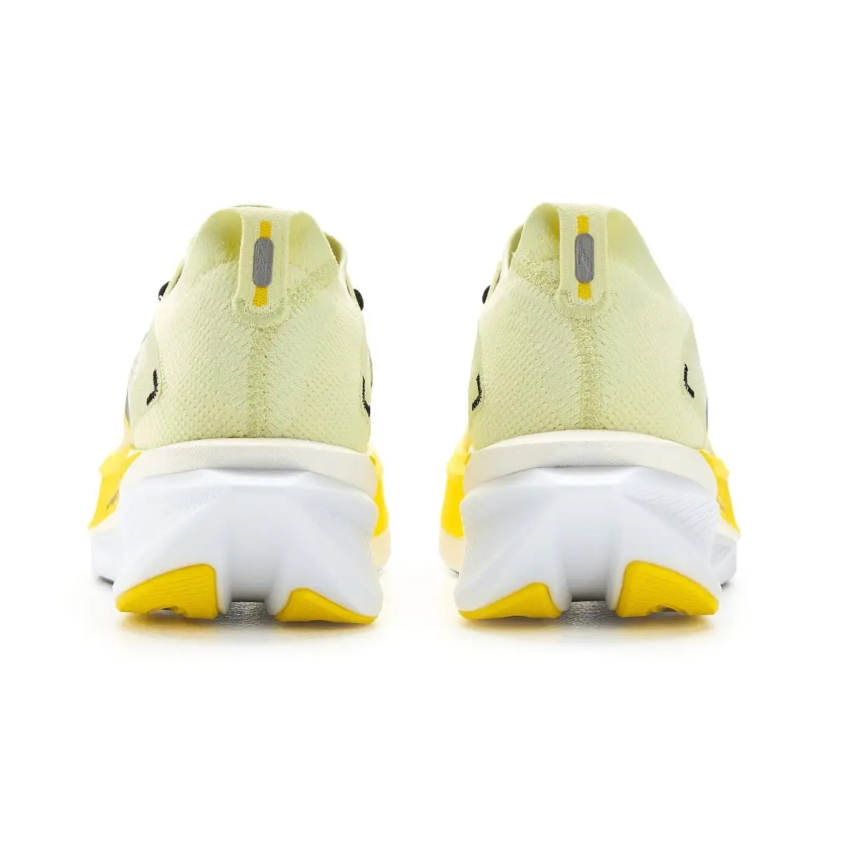 Brooks shoes - Coconut/Green Gecko/Pink Clay 33