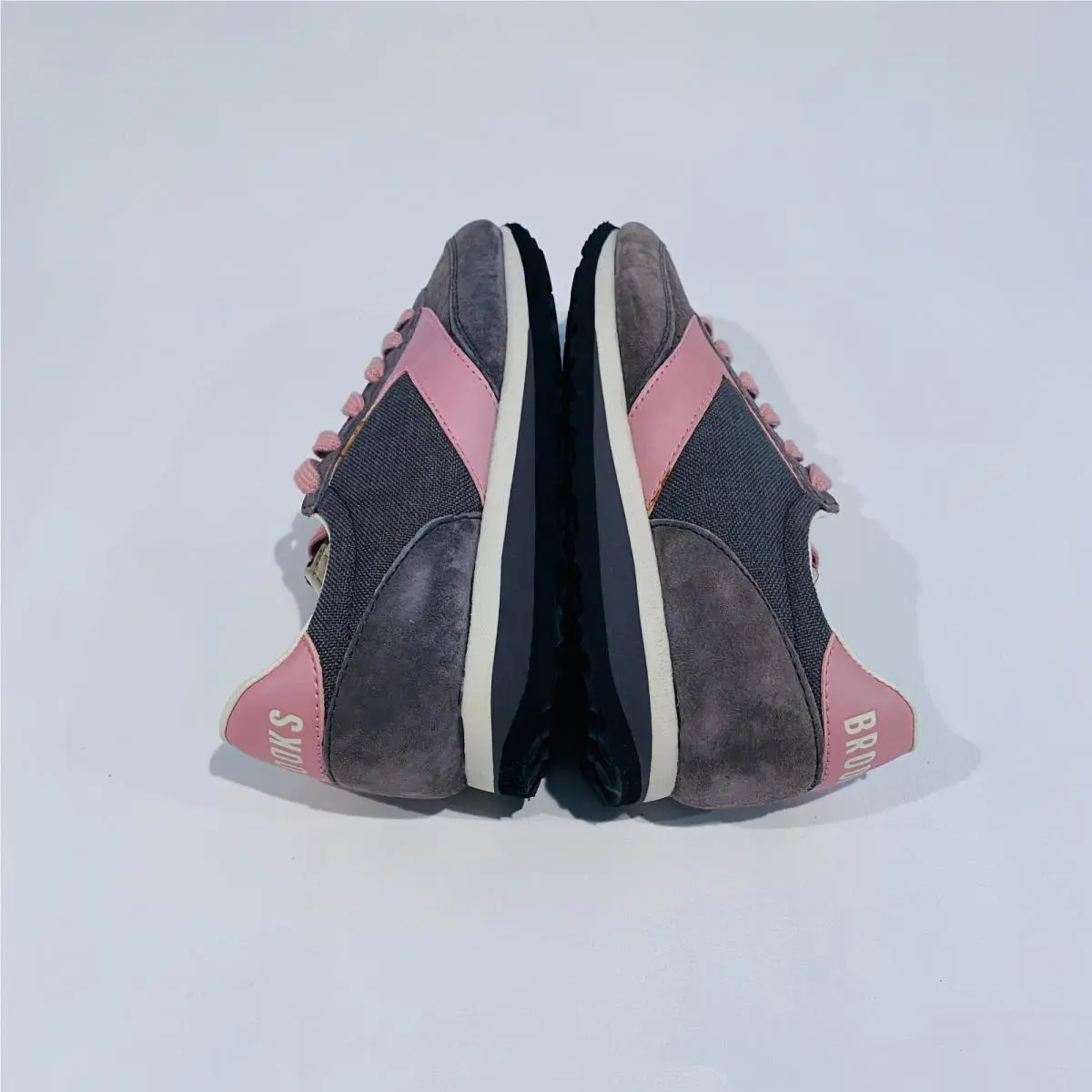 Brooks shoes - Brown 9