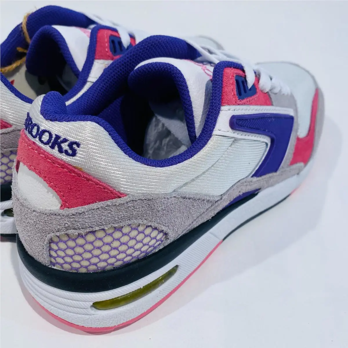 Brooks shoes - WHITE/PURPLE/PINK 13