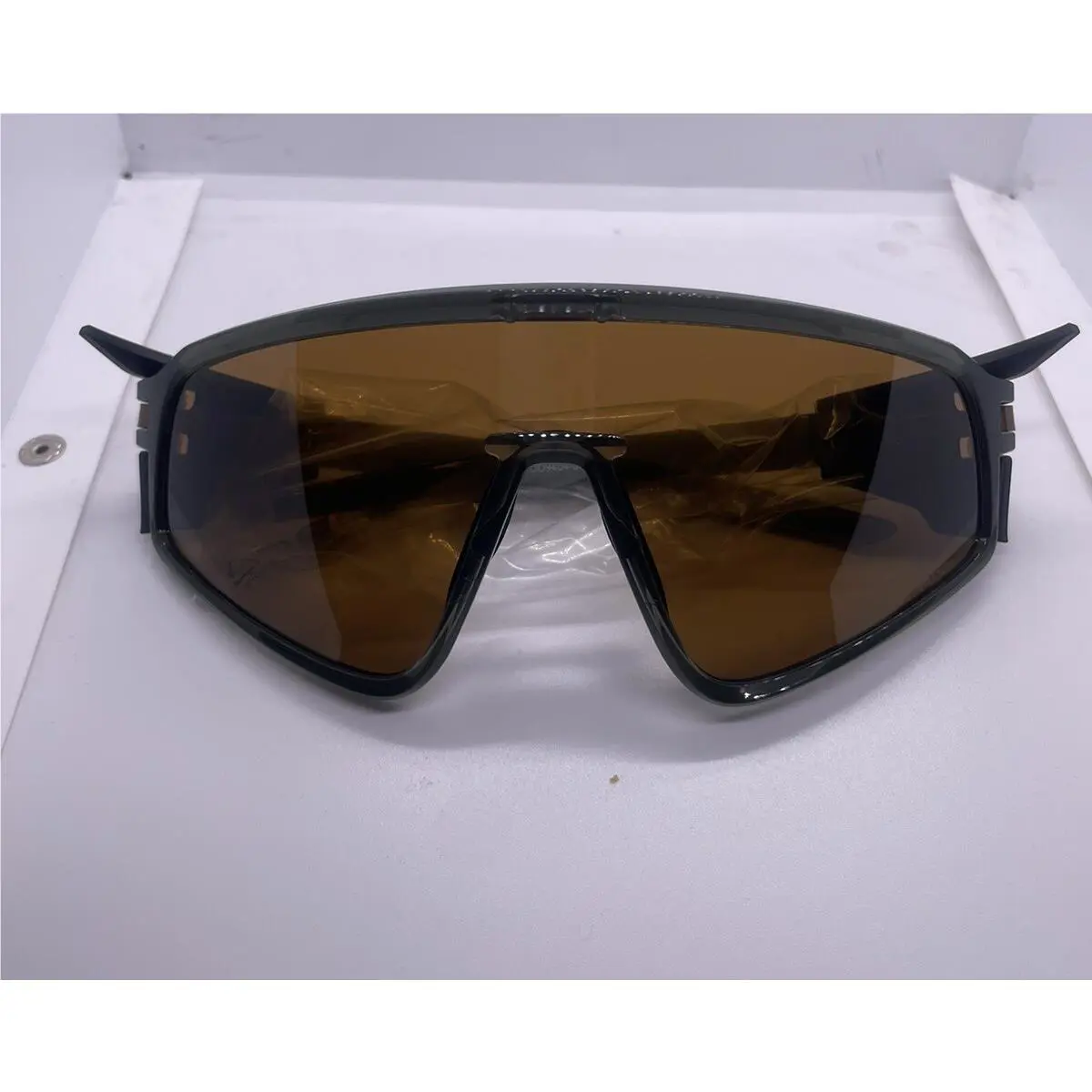 Sunglasses 0009404 by Oakley