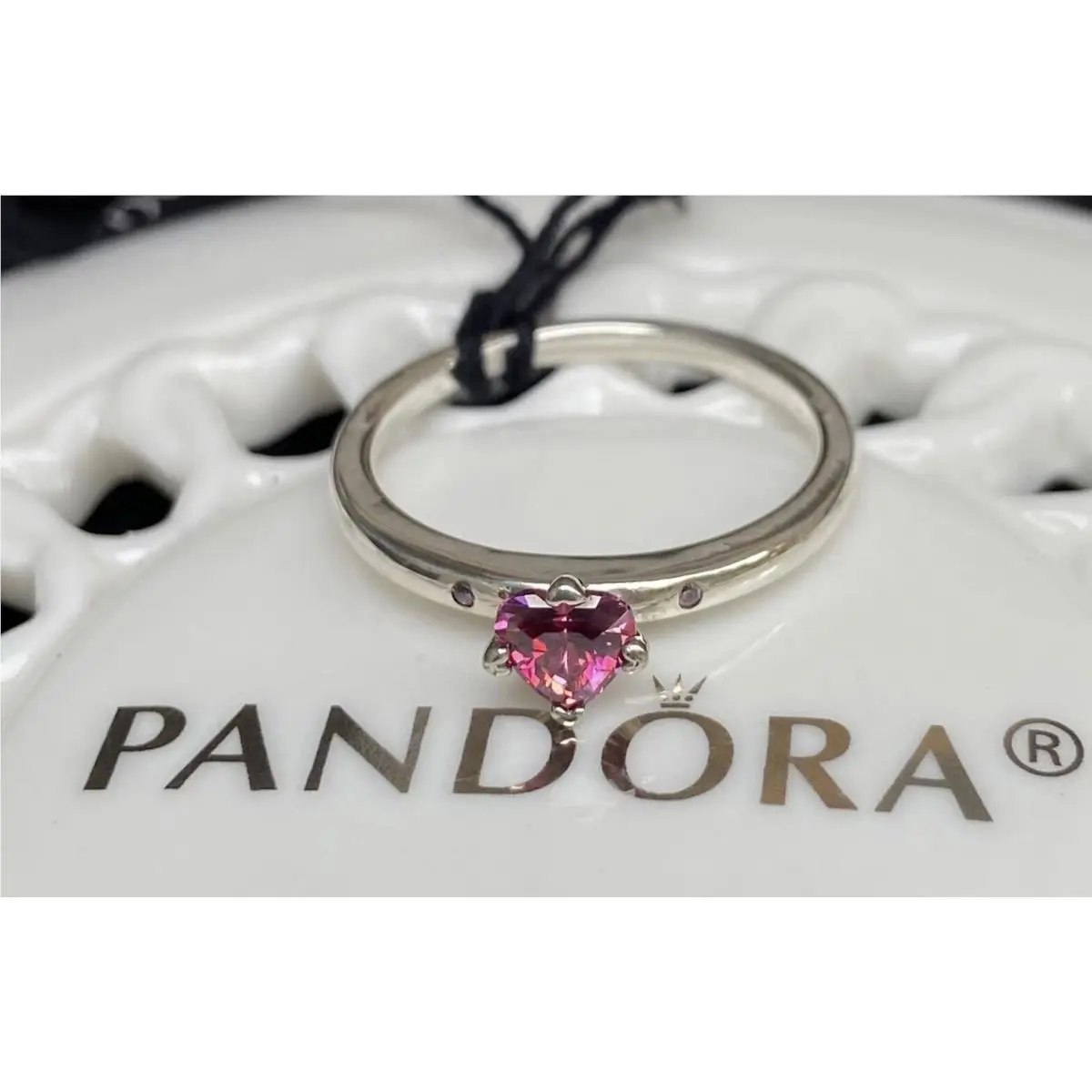 Pandora Sparkling Red Heart Ring 196574CZRMX