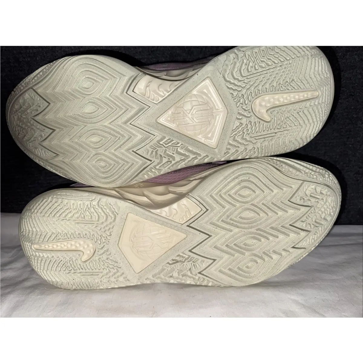 Nike shoes KYRIE - pink/Multicolor, /Size: Multicolor/10 12