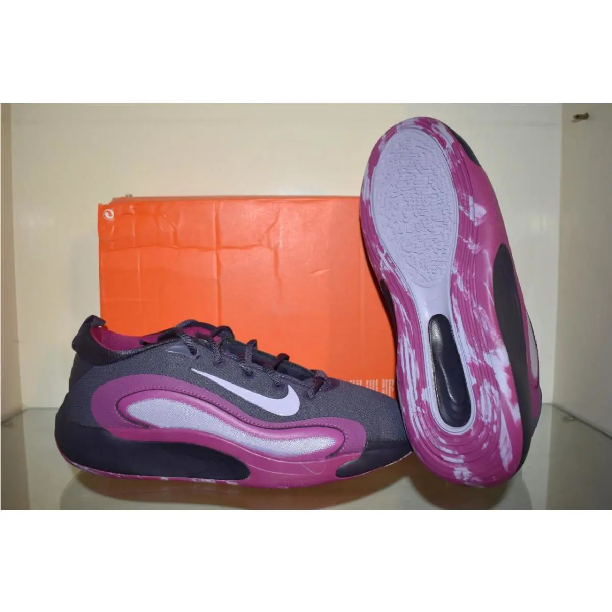 Nike shoes - Nike IsoFly Hydrangeas - IsoFly Hydrangeas - FN4384 500 - Purple 2